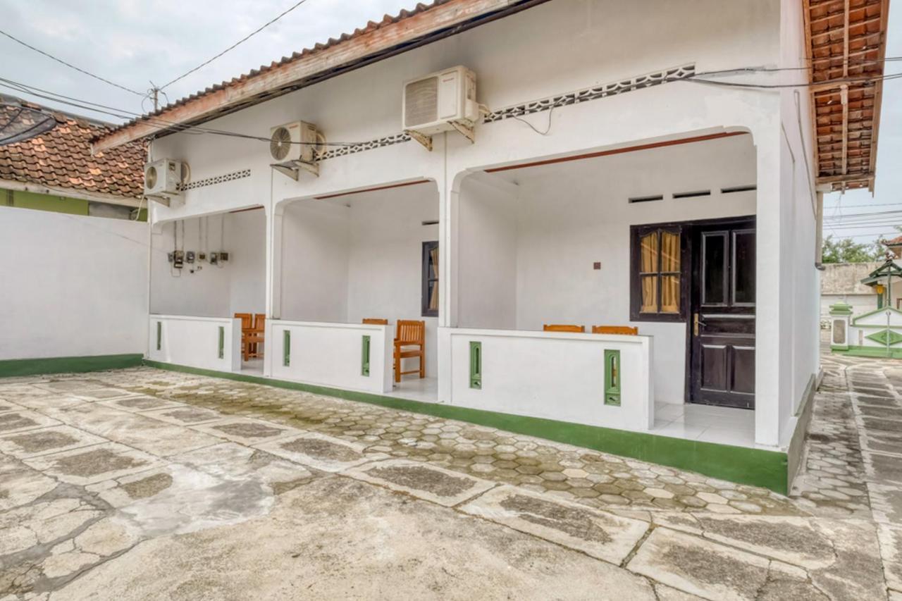 Reddoorz Near Wisata Pantai Parangtritis Kretek Экстерьер фото